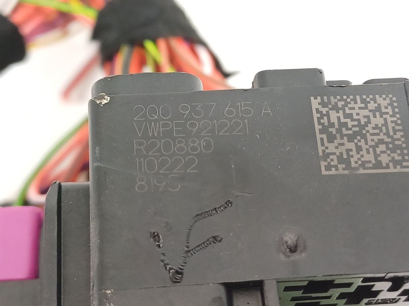 Recambio de caja reles / fusibles para seat ibiza (kj1) fr ib referencia OEM IAM 2Q0937615A  