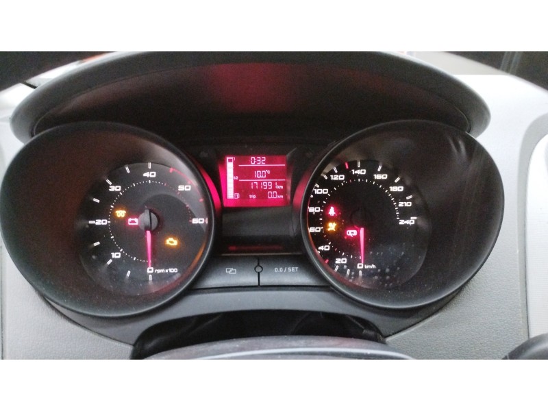 Recambio de cuadro instrumentos para seat ibiza (6j5) ecomotive referencia OEM IAM 6J0920800L  
