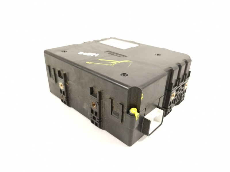 Recambio de modulo electronico para toyota prius (nhw20) sol referencia OEM IAM 8968033010  