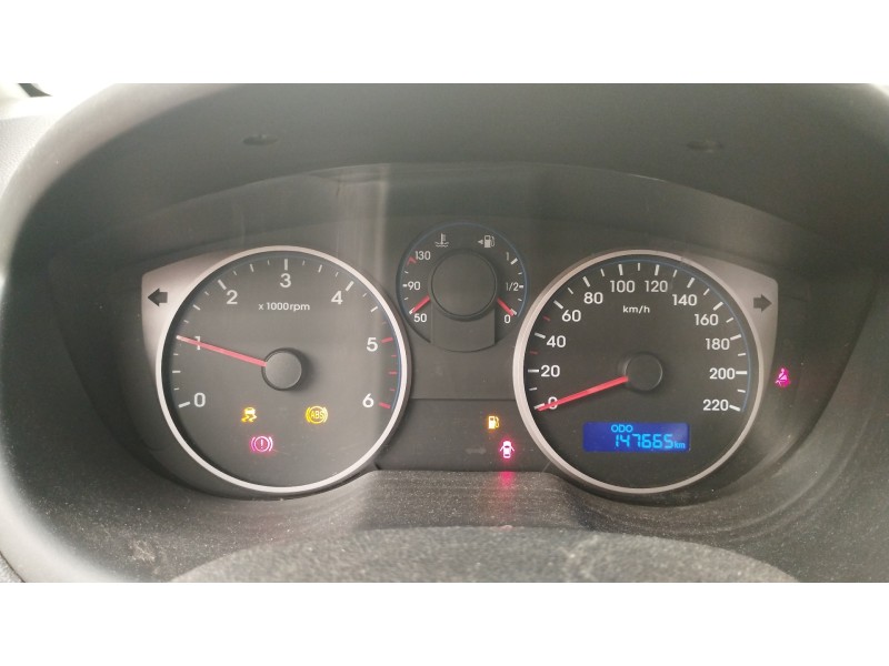 Recambio de cuadro instrumentos para hyundai i20 city s referencia OEM IAM 940131J621  