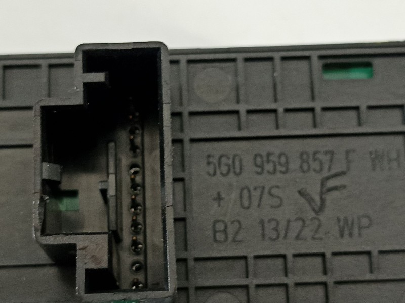 Recambio de mando elevalunas delantero izquierdo para seat ibiza (kj1) fr ib referencia OEM IAM 5G0959857F  