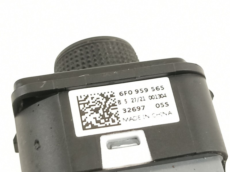 Recambio de mando retrovisor para seat ibiza (kj1) fr ib referencia OEM IAM 6F0959565  
