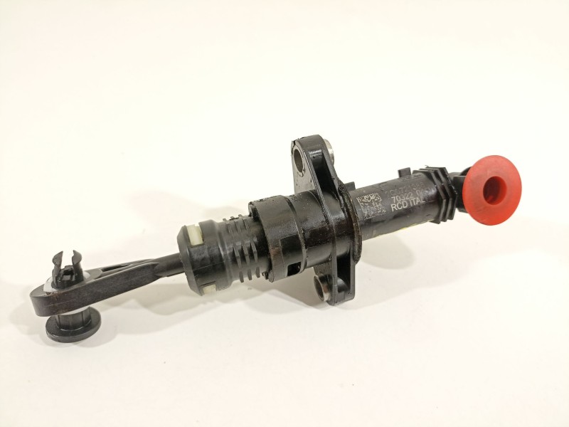 Recambio de bombin embrague para seat ibiza (kj1) fr ib referencia OEM IAM 2Q0721388  