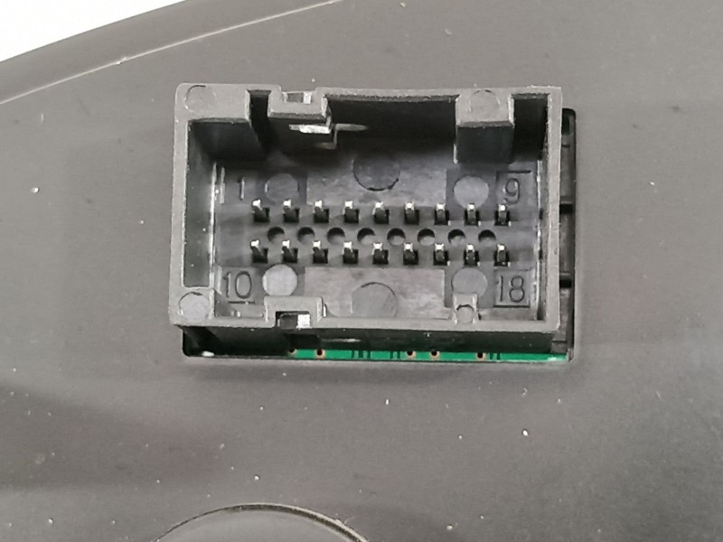 Recambio de cuadro instrumentos para fiat ducato combi 30 (290) 130 (l1h1) referencia OEM IAM 1385918080  