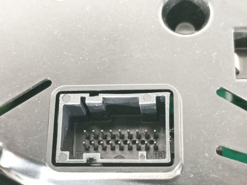 Recambio de cuadro instrumentos para lancia ypsilon (402) gold referencia OEM IAM 51968339  