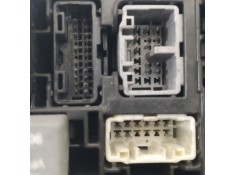 Recambio de caja reles / fusibles para toyota c-hr ax1t(eu,m)/zyx10(h)/zyx10l-ahxgbw(3a) referencia OEM IAM 82111F4S50 826414705 2