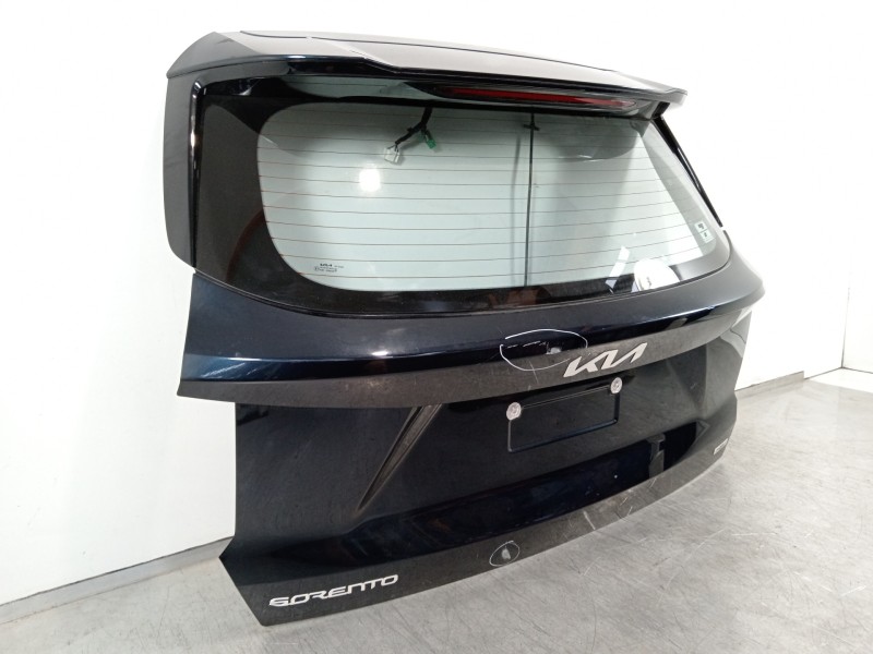 Recambio de porton trasero para kia sorento hev 2023 1.6 tci-gdi referencia OEM IAM   