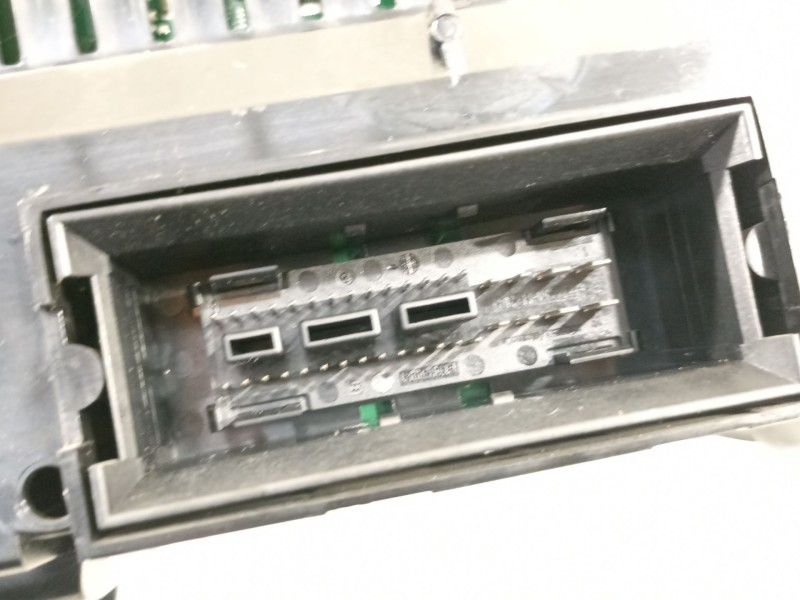 Recambio de cuadro instrumentos para seat altea (5p1) hot referencia OEM IAM 5P0920830A  5P0920830A