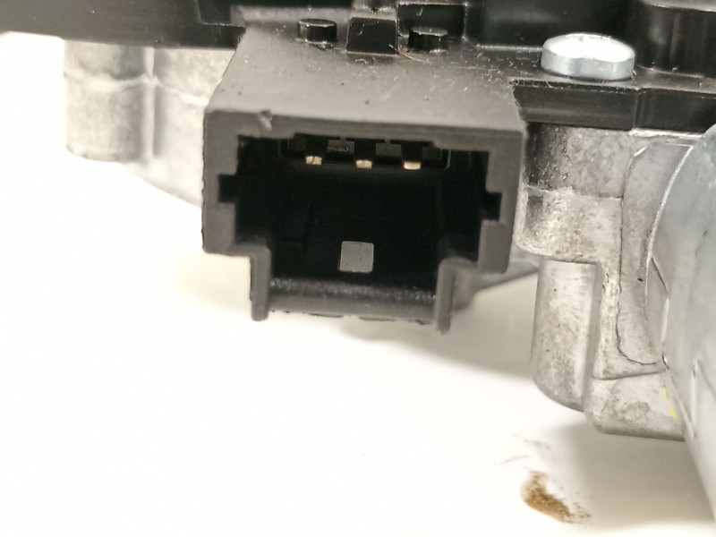 Recambio de motor limpia trasero para citroën c3 feel referencia OEM IAM 9811259980  