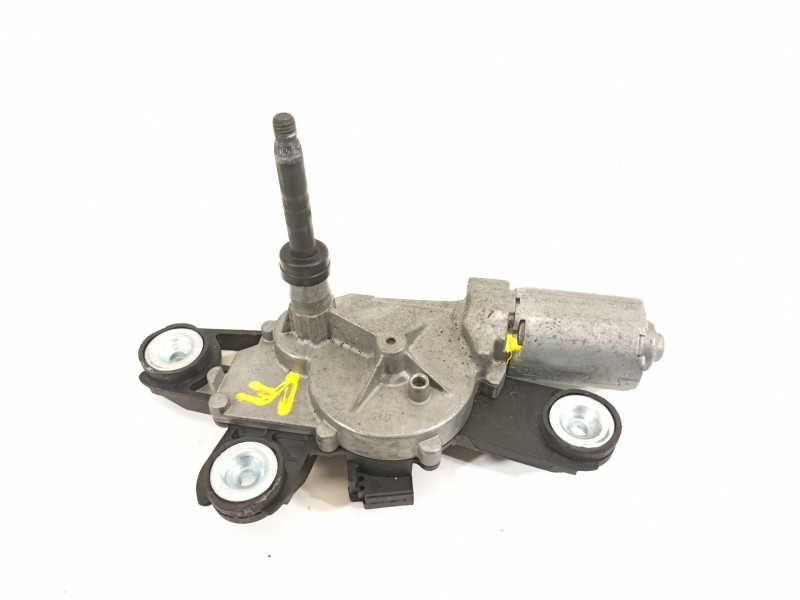 Recambio de motor limpia trasero para ford fiesta (cb1) ghia referencia OEM IAM 8a61a17k441aa  