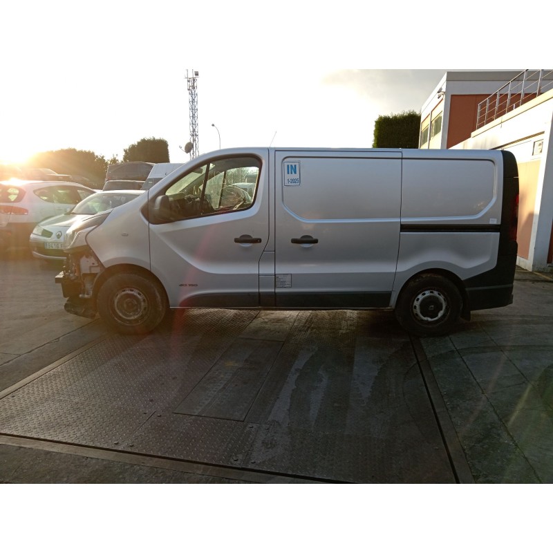 renault trafic iii caja/chasis (eg_) del año 2015