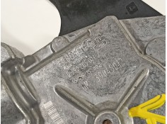 Recambio de motor limpia trasero para opel corsa e color edition ecoflex referencia OEM IAM 39045012   2