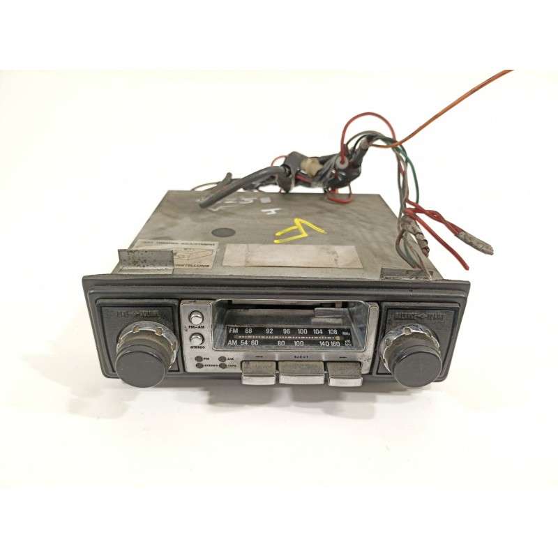 Recambio de sistema audio / radio cd para renault fuego 829-explosion referencia OEM IAM M6665S  