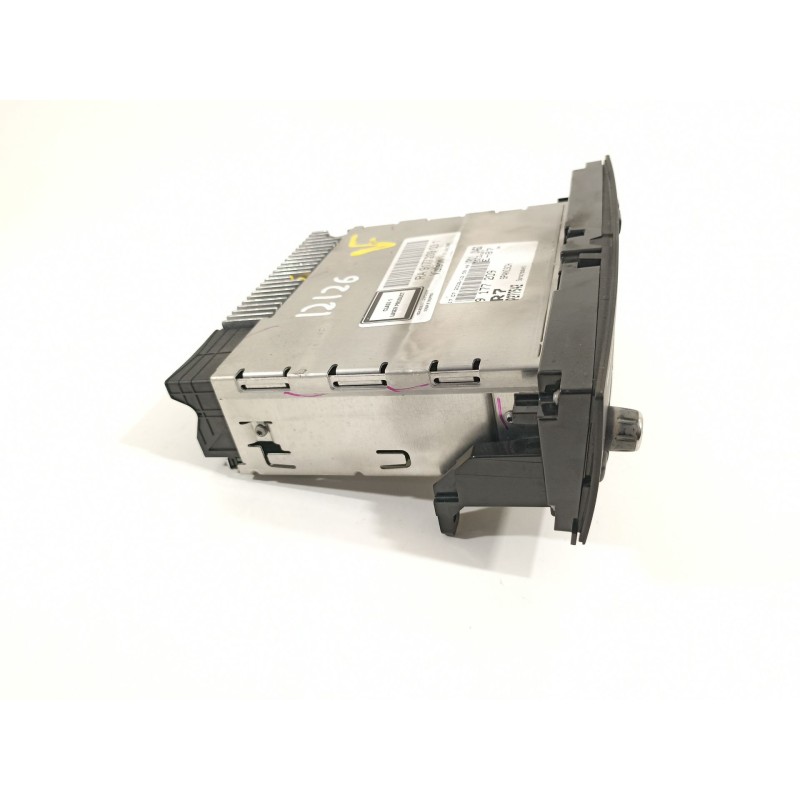 Recambio de sistema audio / radio cd para bmw serie 1 berlina (e81/e87) 118d referencia OEM IAM 917720903  9177209