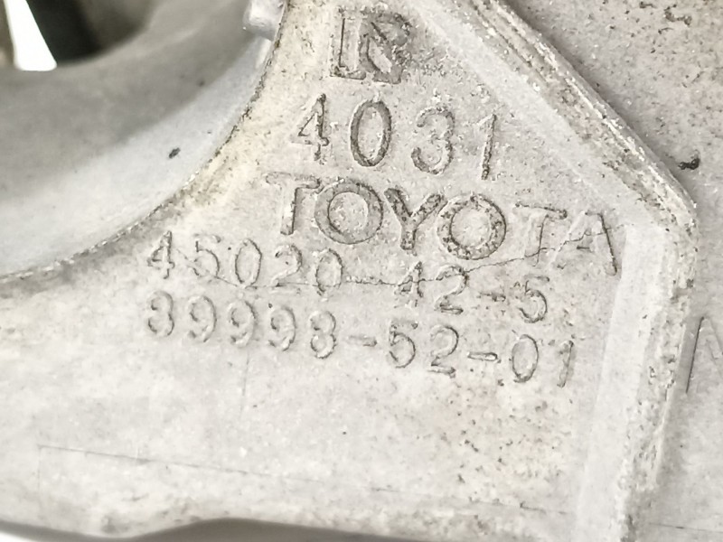 Recambio de antirrobo para toyota rav 4 (a3) executive referencia OEM IAM 45020425  