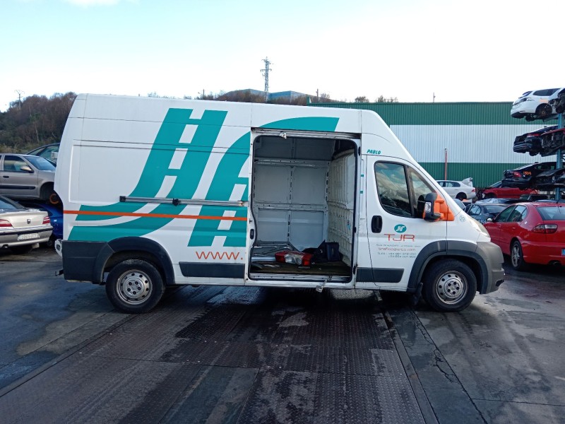 peugeot boxer caja abierta (bat. 4035)(333/335)(2007 =>) del año 2014