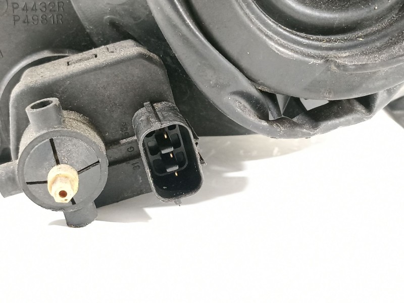 Recambio de faro derecho para suzuki swift berlina (mz) gl (5-ptas.) referencia OEM IAM 3510062J11  