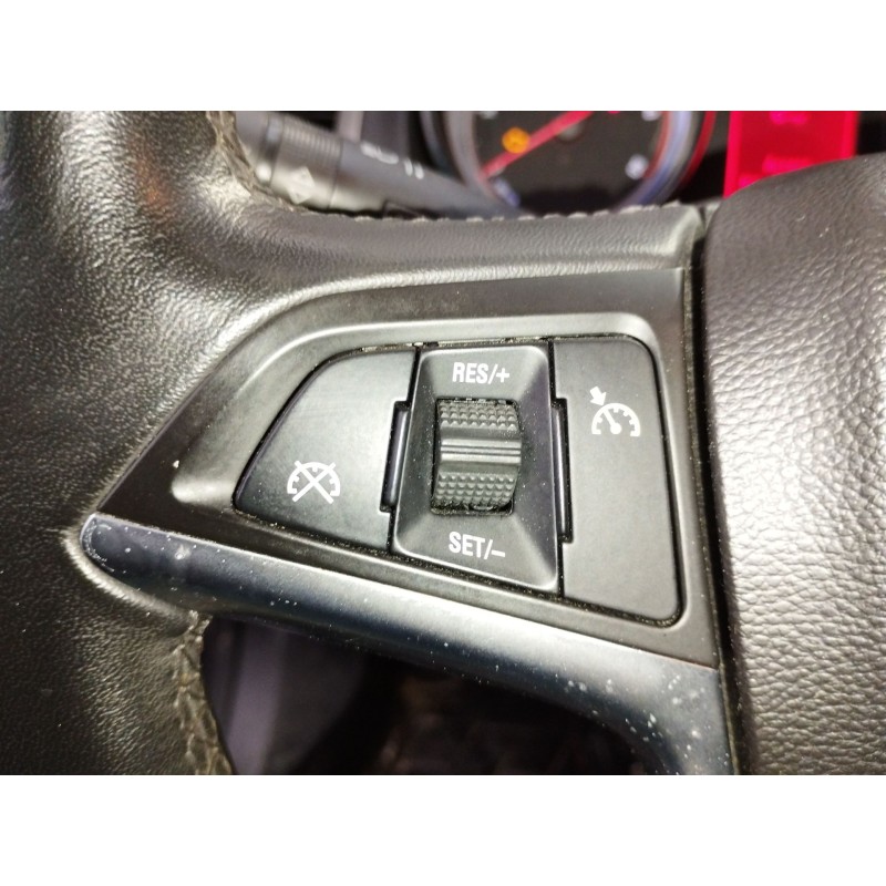 Recambio de mando volante para opel astra j sports tourer enjoy referencia OEM IAM   