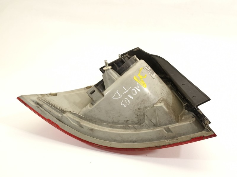 Recambio de piloto trasero derecho para volkswagen golf v berlina (1k1) highline referencia OEM IAM 1K6945096Q  