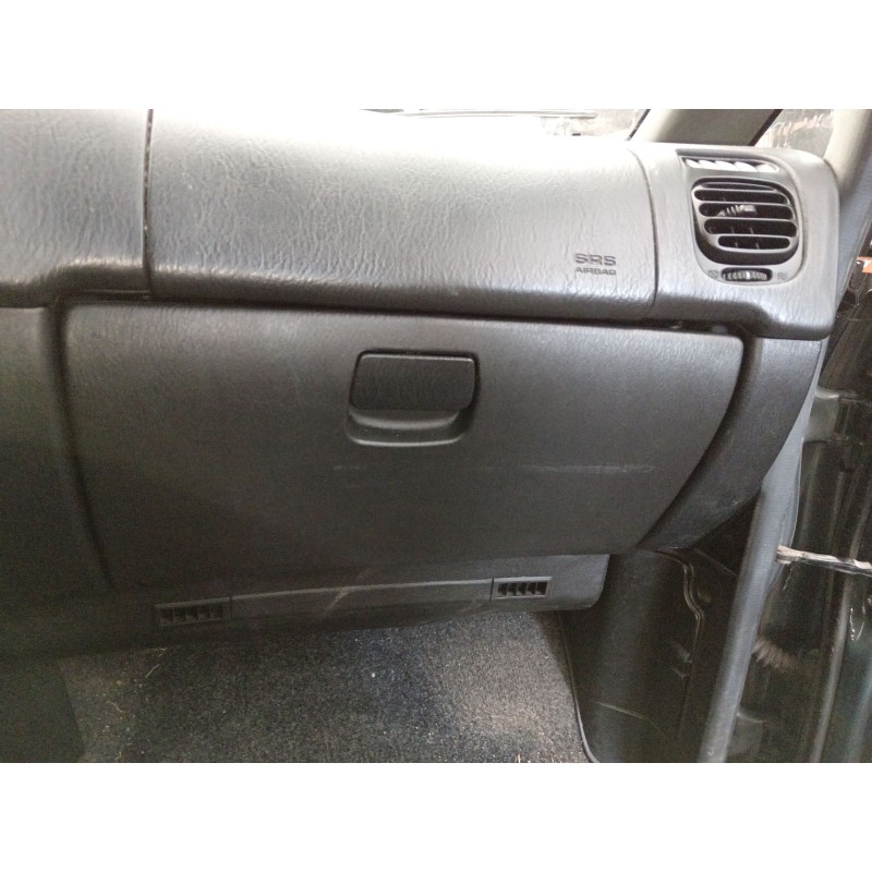 Recambio de guantera para hyundai h 1 h 1 combi con puerta de dos referencia OEM IAM   