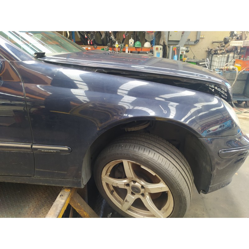 Recambio de aleta delantera derecha para mercedes-benz clase c (w203) berlina 270 cdi (203.016) referencia OEM IAM   