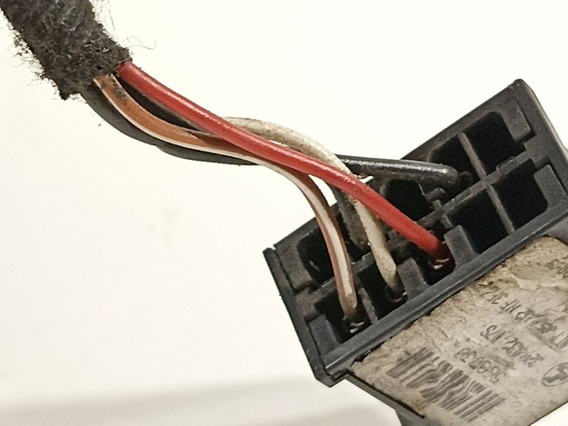 Recambio de retrovisor derecho para audi a3 (8l1) 1.6 referencia OEM IAM 8L1858532H  