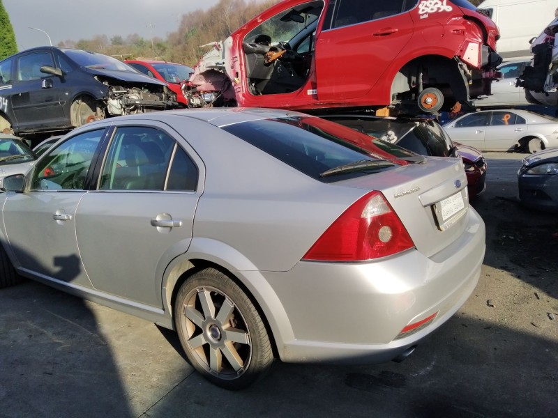 ford mondeo iii (b5y) del año 2004