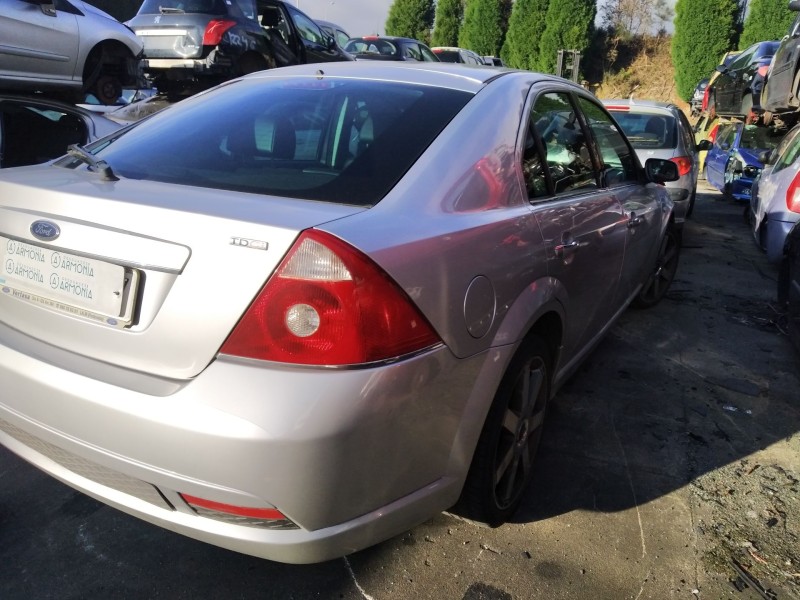 ford mondeo iii (b5y) del año 2004