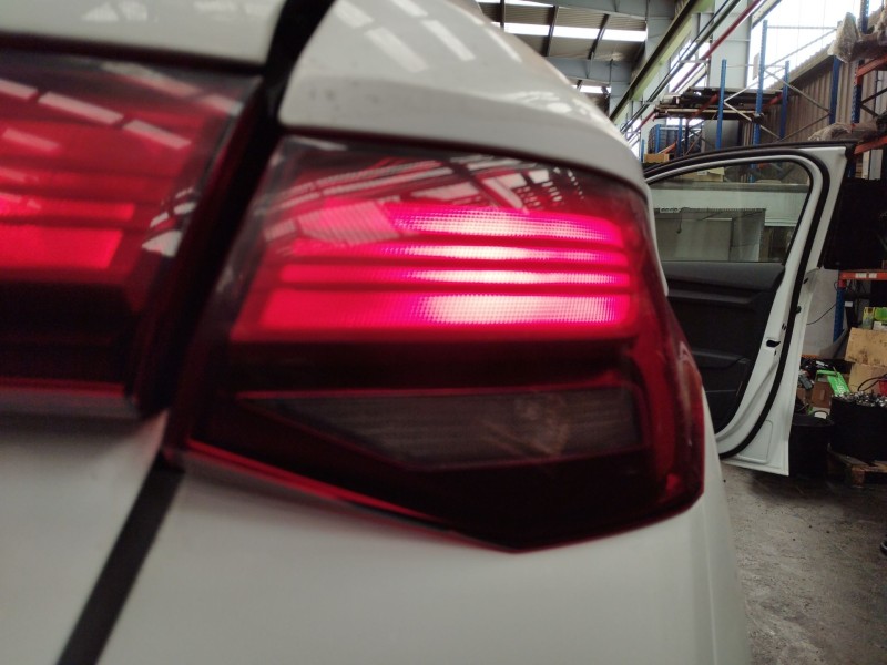 Recambio de piloto trasero derecho para audi a3 sportback (8y) gy referencia OEM IAM   