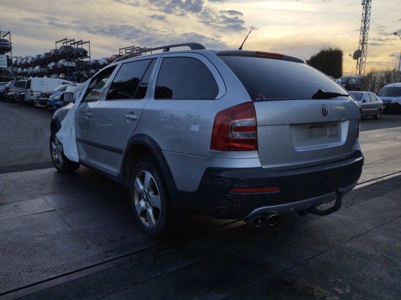 skoda octavia combi (1z5) del año 2007