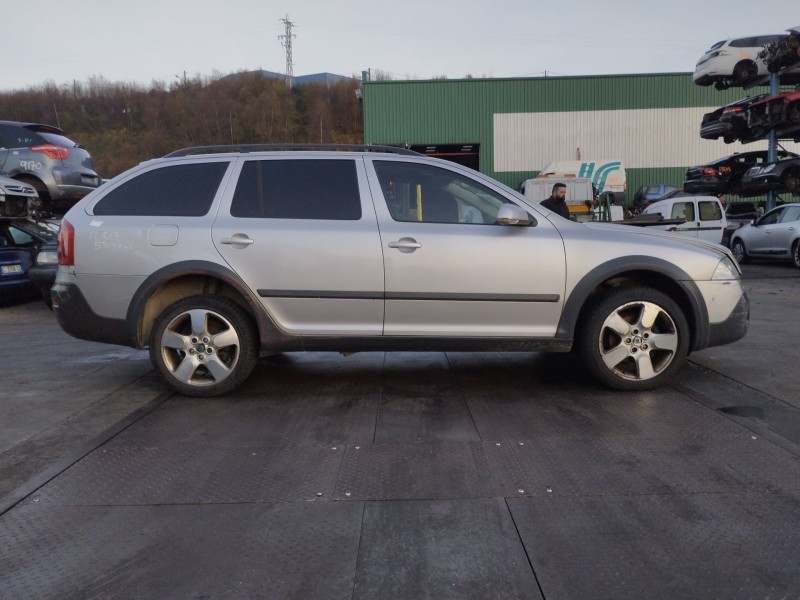 skoda octavia combi (1z5) del año 2007