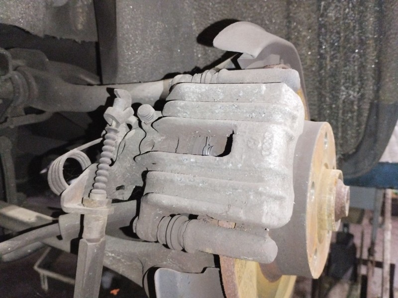 Recambio de pinza freno trasera derecha para audi a6 avant (4b5) 2.5 tdi referencia OEM IAM   