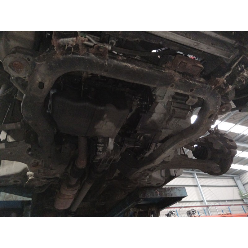 Recambio de puente delantero para chevrolet captiva 2.0 vcdi lt referencia OEM IAM   