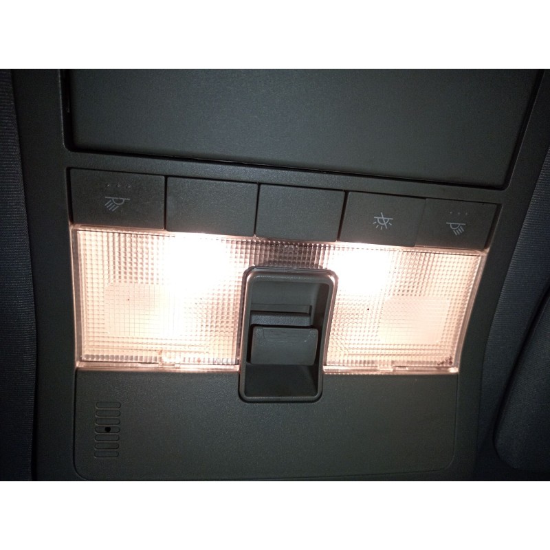 Recambio de luz interior para chevrolet captiva van (c100) vcdi a las 4 ruedas referencia OEM IAM   