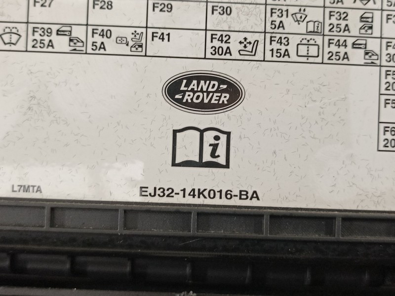 Recambio de guantera para land rover range rover evoque (l538) 2.0 d 4x4 referencia OEM IAM EJ32060T10AE8PVJ  LR084336
