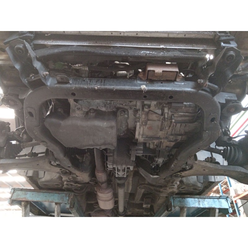 Recambio de puente delantero para chevrolet captiva van (c100) vcdi a las 4 ruedas referencia OEM IAM   