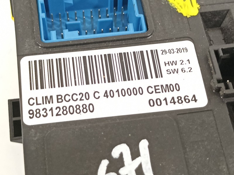 Recambio de modulo electronico para peugeot 208 2020 referencia OEM IAM 9831280880  