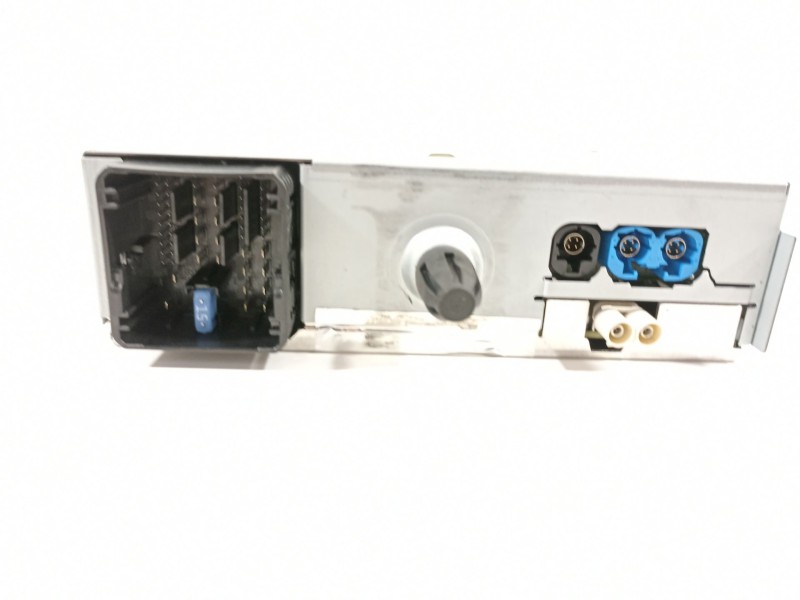 Recambio de sistema audio / radio cd para peugeot 208 2020 referencia OEM IAM 9828709080  