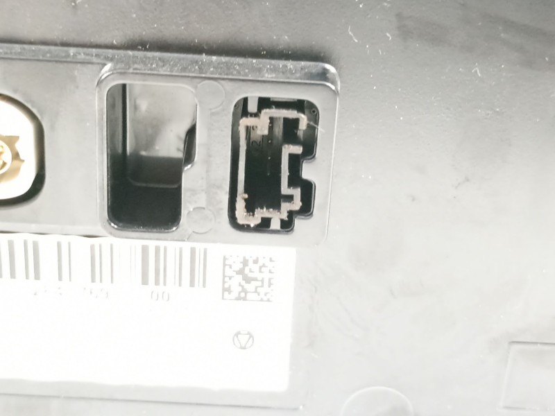 Recambio de pantalla multifuncion para peugeot 208 2020 referencia OEM IAM 9828476980  