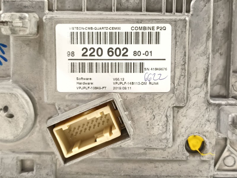 Recambio de cuadro instrumentos para peugeot 208 2020 referencia OEM IAM 9822060280  