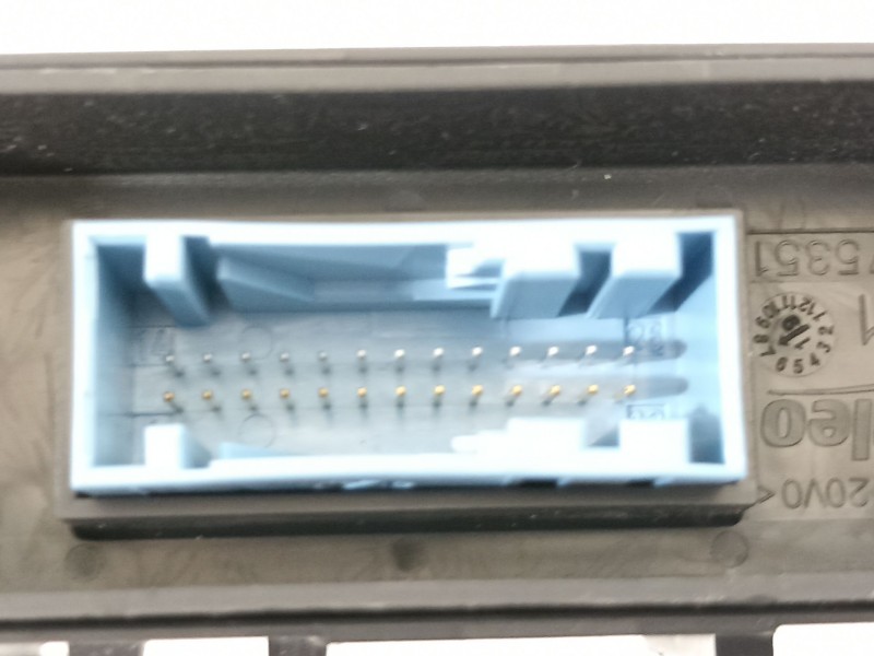 Recambio de modulo electronico para peugeot 208 2020 referencia OEM IAM 9835345880  