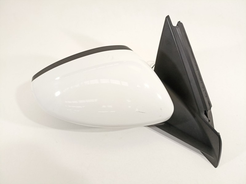 Recambio de retrovisor derecho para peugeot 208 2020 referencia OEM IAM 98260175XT  