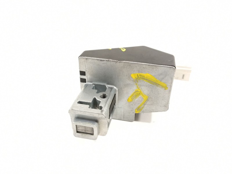 Recambio de antirrobo para peugeot 208 2020 referencia OEM IAM 9815905380  