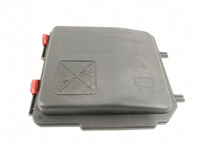 Recambio de no identificado para peugeot 208 2020 referencia OEM IAM 9824510780  