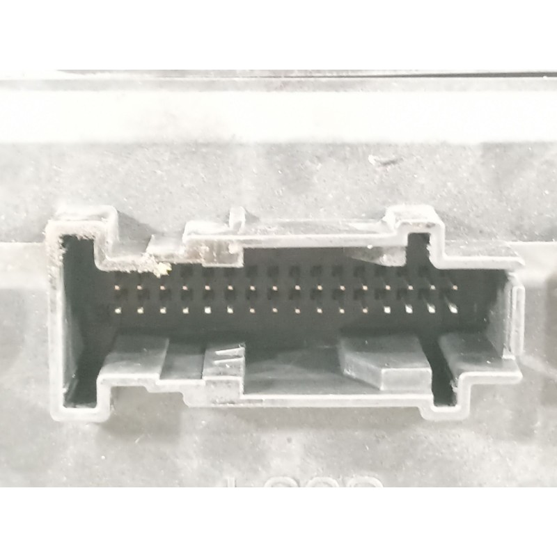 Recambio de caja reles / fusibles para land rover range rover evoque (l538) 2.0 d 4x4 referencia OEM IAM GJ3214F041AB  