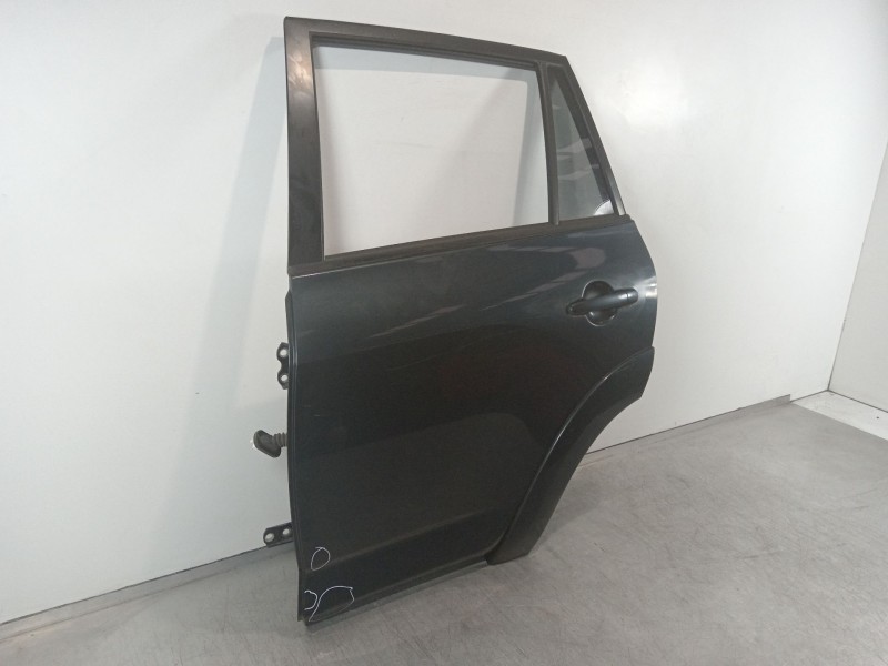 Recambio de puerta trasera izquierda para toyota rav 4 (a3) executive referencia OEM IAM   