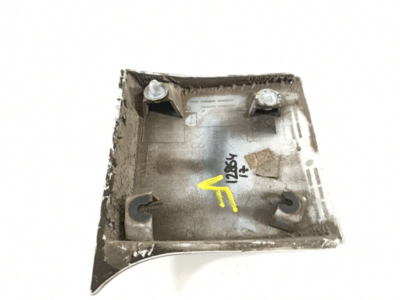 Recambio de moldura para opel vivaro b kasten/combi combi l1 2.9t referencia OEM IAM 768196228R  