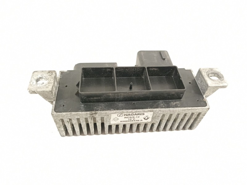 Recambio de caja precalentamiento para opel vivaro b kasten/combi combi l1 2.9t referencia OEM IAM 8200558438A  