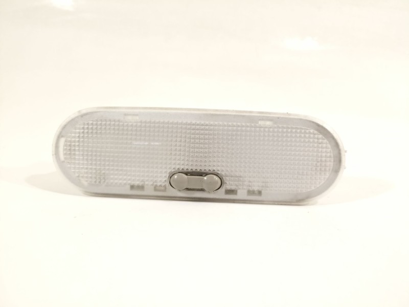 Recambio de luz interior para opel vivaro b kasten/combi combi l1 2.9t referencia OEM IAM 8200439421  