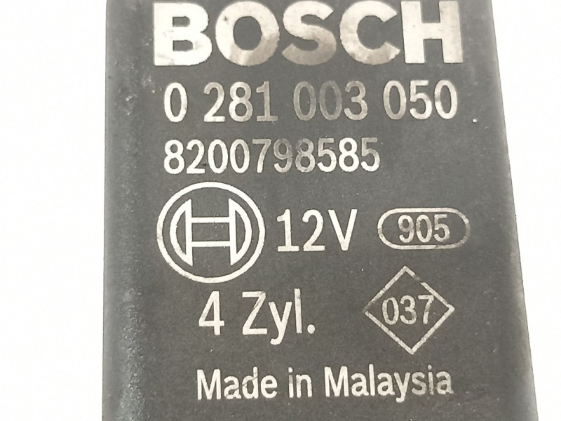 Recambio de caja precalentamiento para opel vivaro b kasten/combi combi l1 2.9t referencia OEM IAM 8200798585  